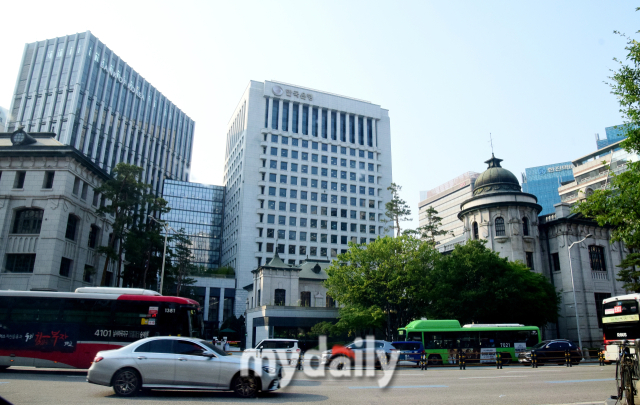 한국은행 본부 전경 /송일섭 기자