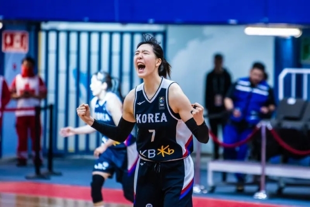 한국 여자농구대표팀이 2026 국제농구연맹(FIBA) 여자농구 월드컵 사전예선 체코와의 결승전에서 67-73으로 패배했다/FIBA