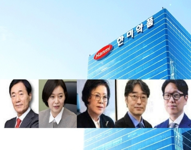 왼쪽부터 신동국 한일정밀 회장, 임주현 한미그룹 부회장, 송영숙 한미약품그룹 회장 3인 연합과 임종윤 한미사이언스 사내이사와 임종훈 한미사이언스 대표 형제/각사