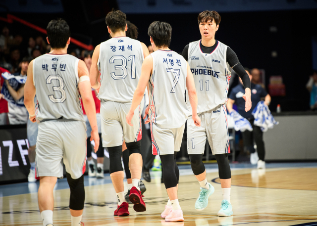 울산 현대모비스가 고양 소노를 꺾고 3연승을 이어갔다./KBL