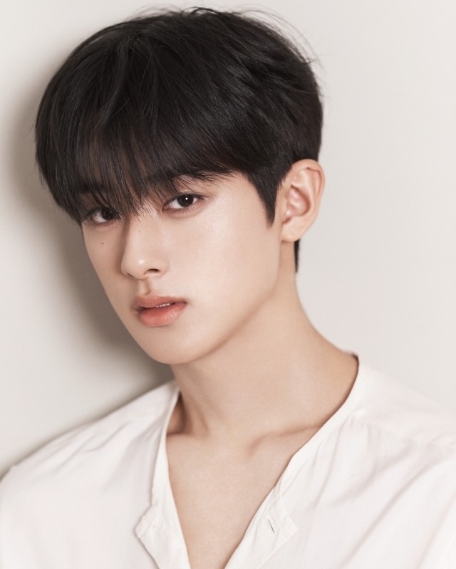 배우 김민규/강엔터테인먼트